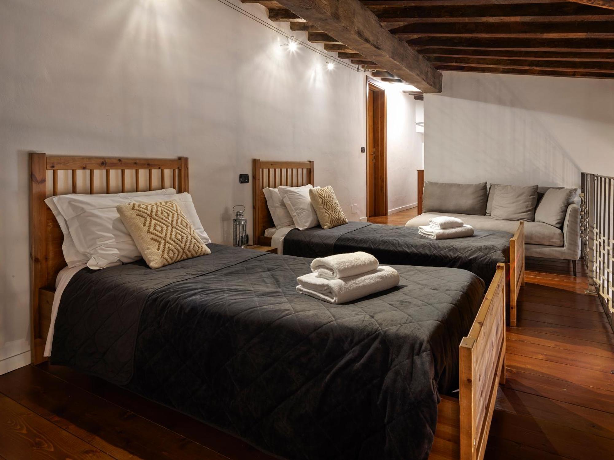 One Of A Kind Near The Duomo W/Balcony Palace Apt Florencie Exteriér fotografie
