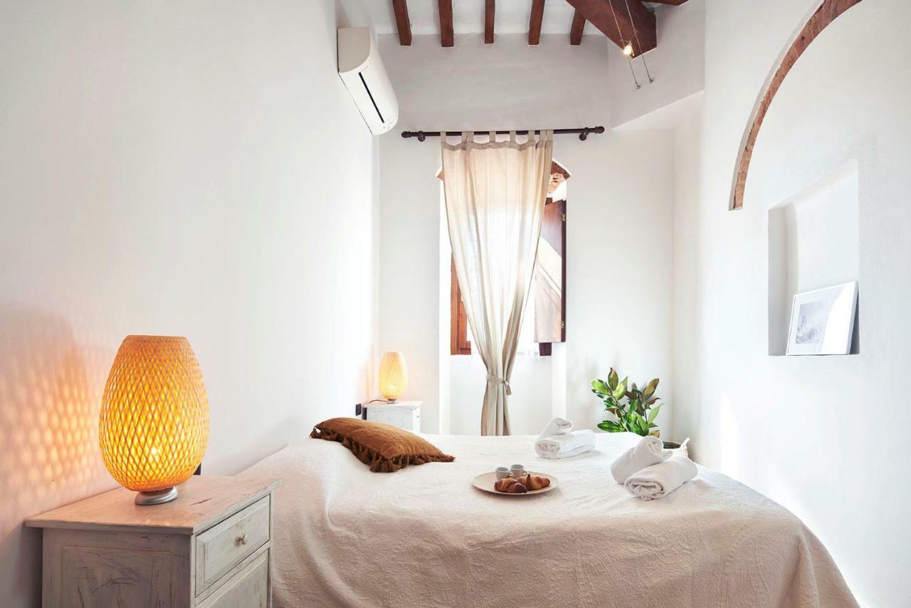 One Of A Kind Near The Duomo W/Balcony Palace Apt Florencie Exteriér fotografie