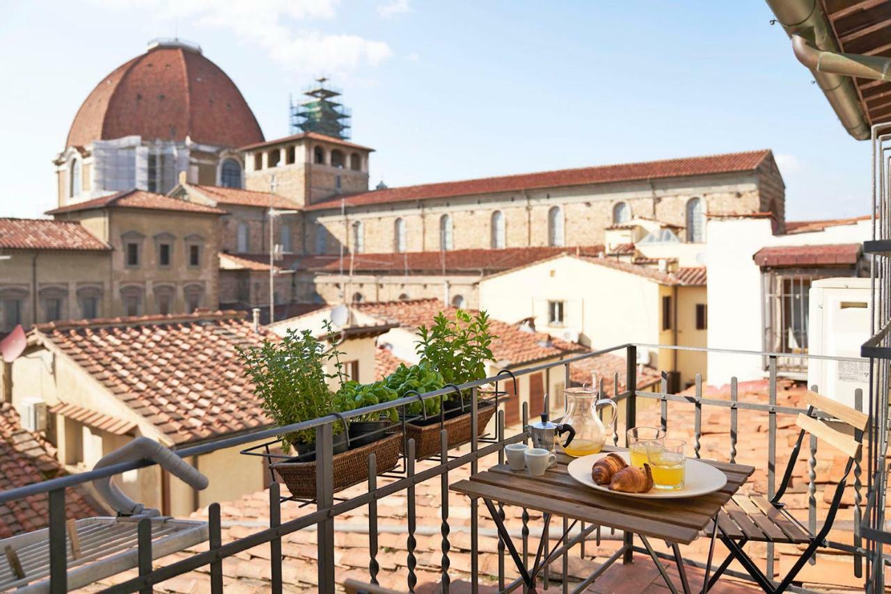 One Of A Kind Near The Duomo W/Balcony Palace Apt Florencie Exteriér fotografie